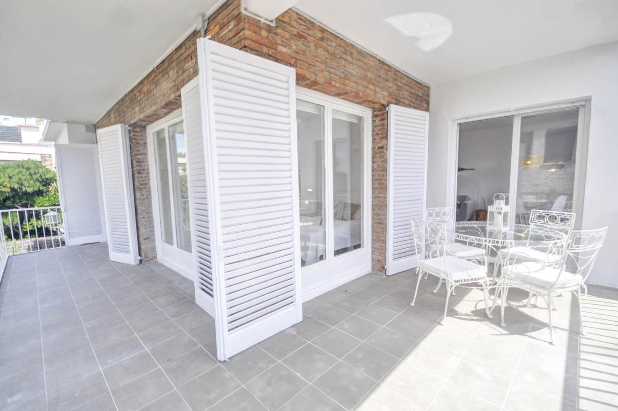 The Luxor Apartment By Hello Homes Sitges Eksteriør billede