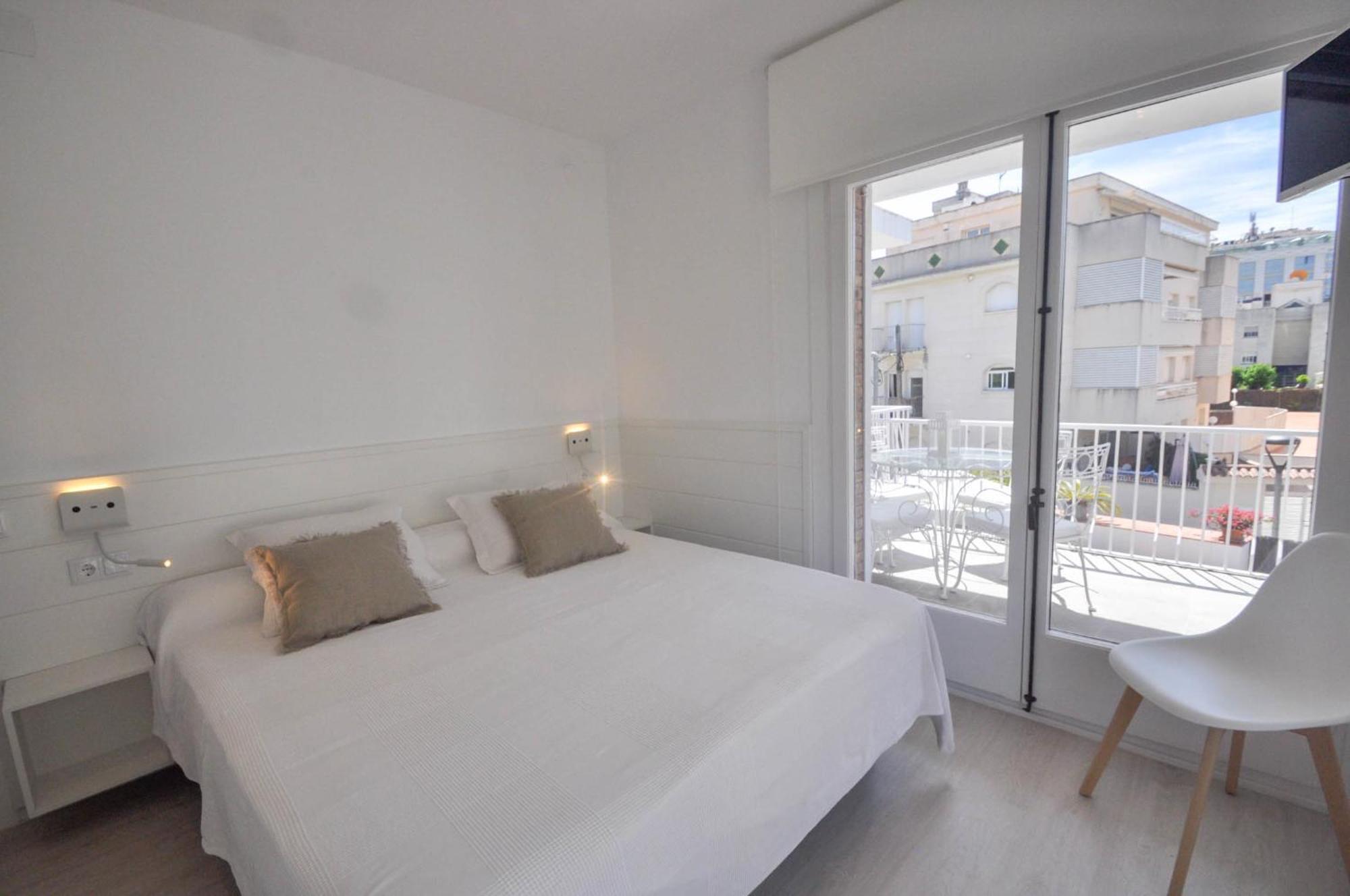 The Luxor Apartment By Hello Homes Sitges Eksteriør billede