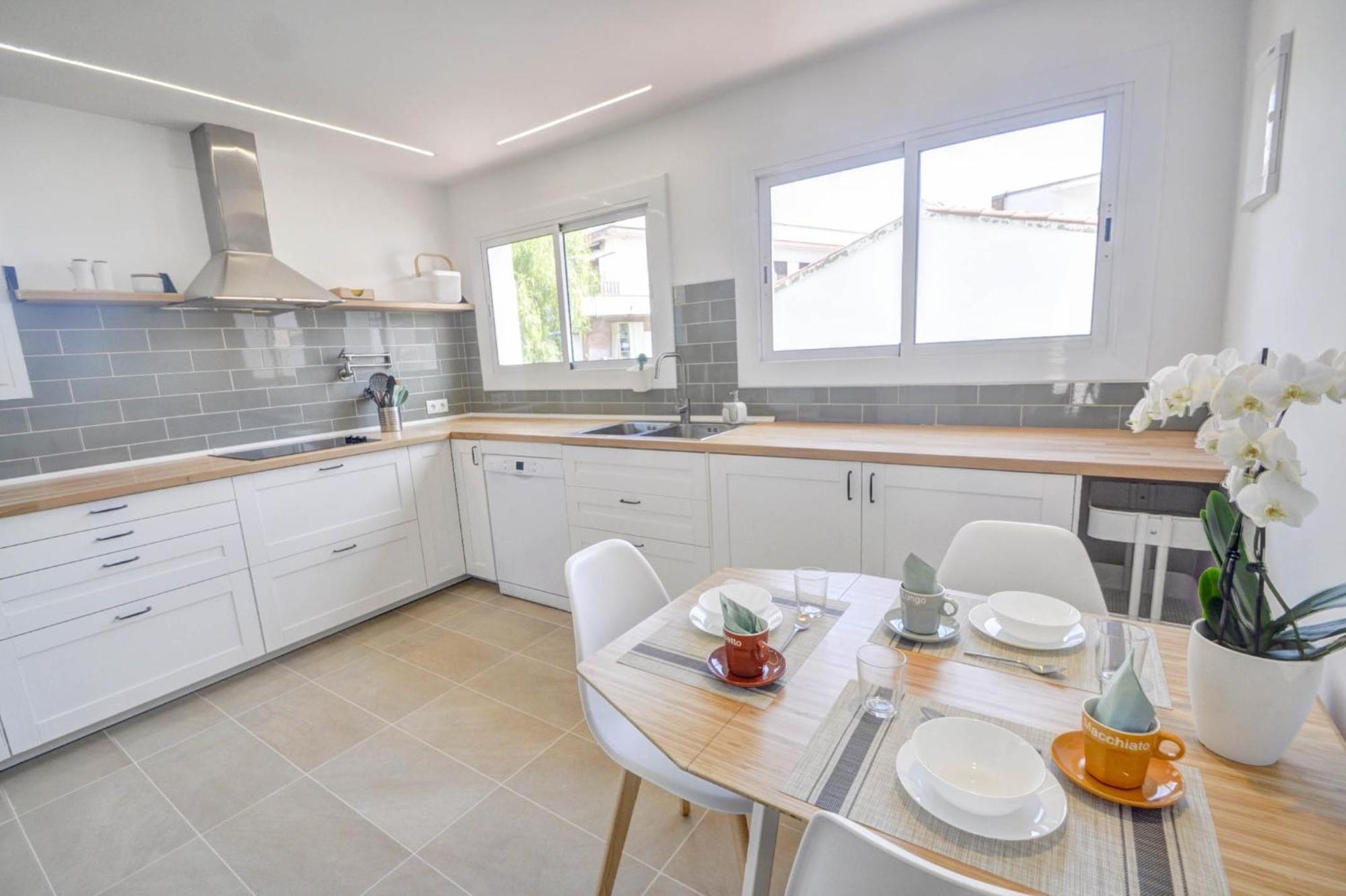 The Luxor Apartment By Hello Homes Sitges Eksteriør billede